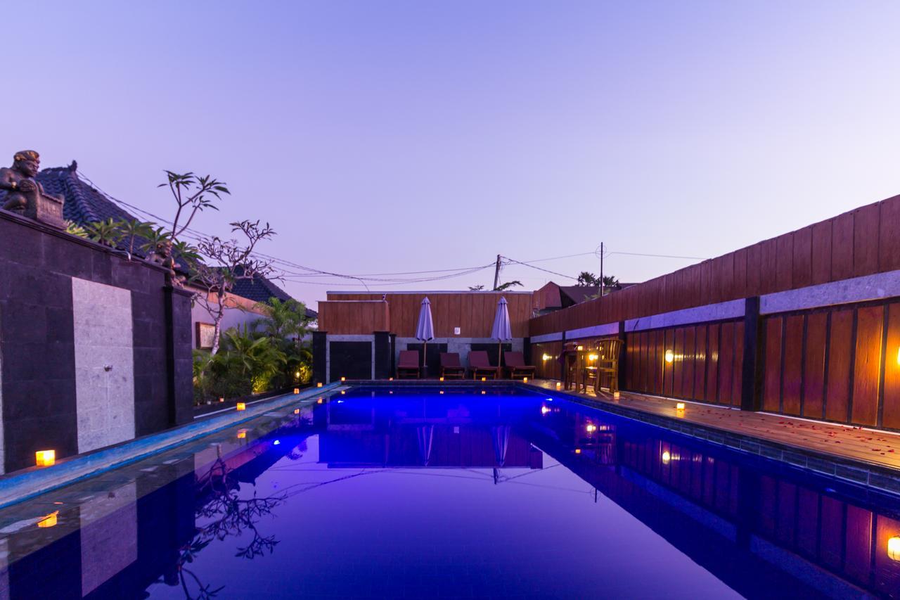 Готель The Yogasari Seminyak Екстер'єр фото