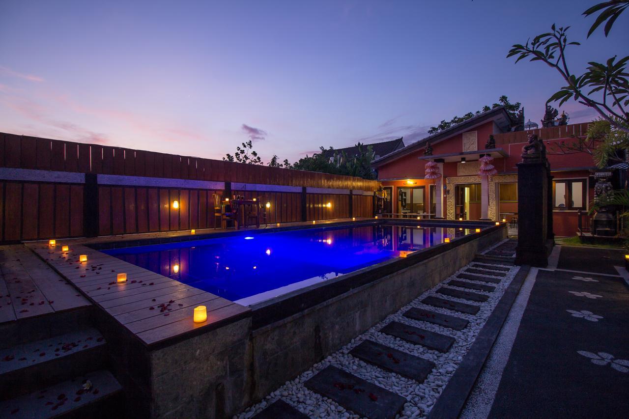 Готель The Yogasari Seminyak Екстер'єр фото