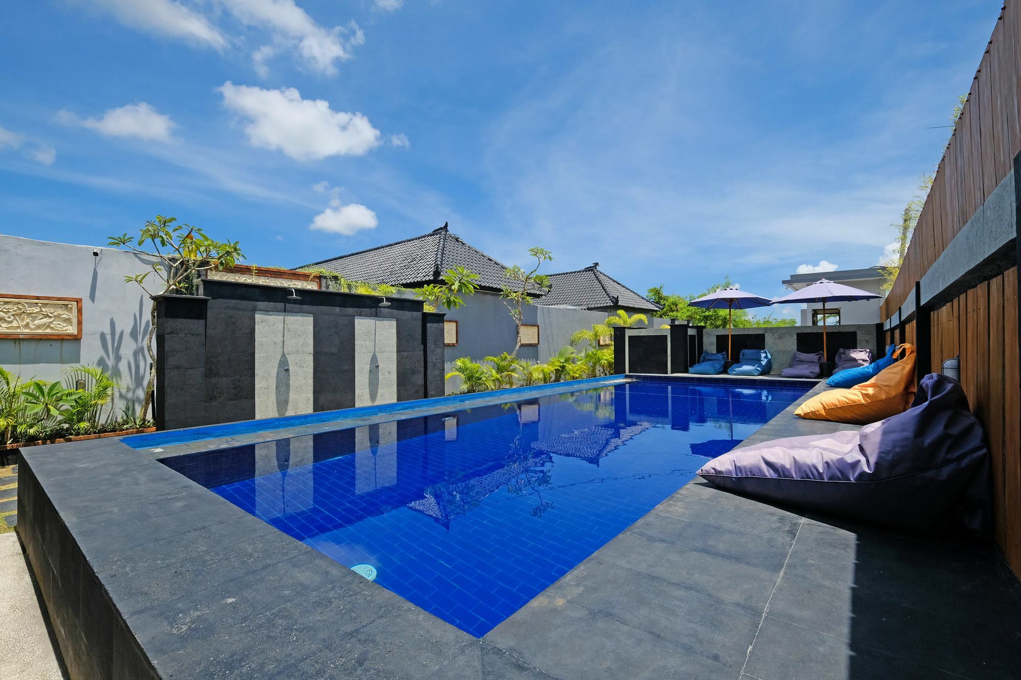 Готель The Yogasari Seminyak Екстер'єр фото